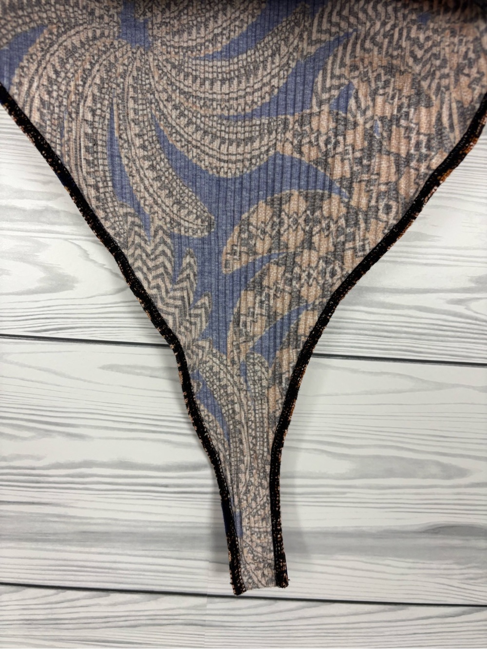 FARM Rio black/gold psychedelic foliage bodysuit size large - Picture 6 of 12